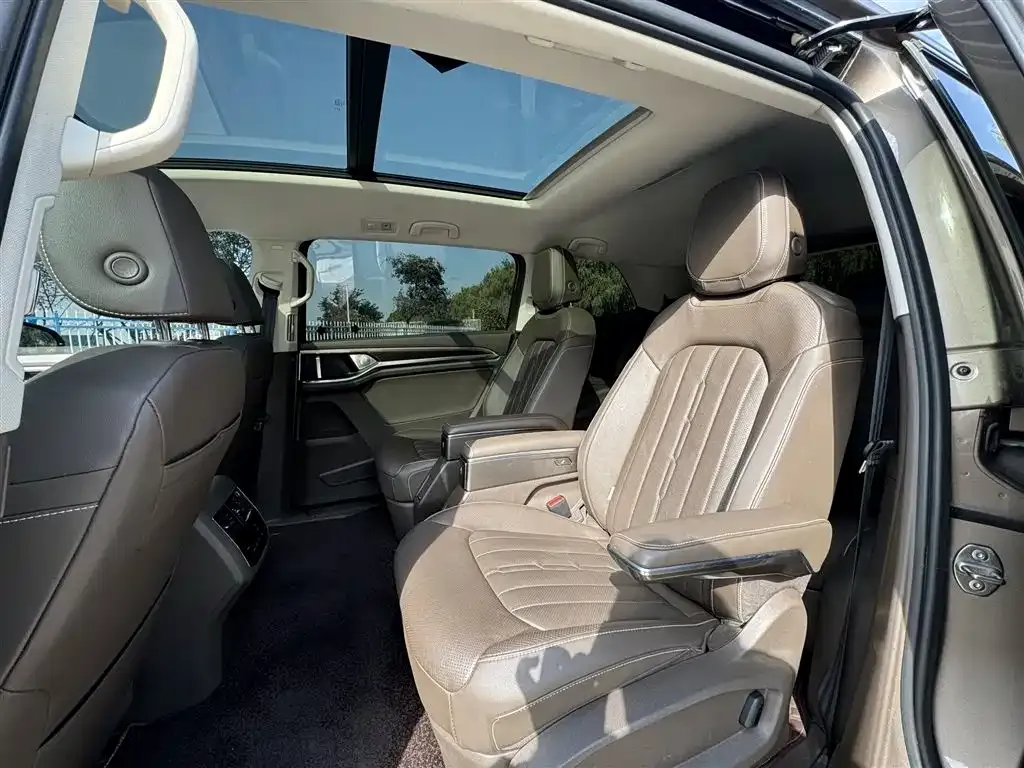Volkswagen Viloran 2021 из CN, фото 9