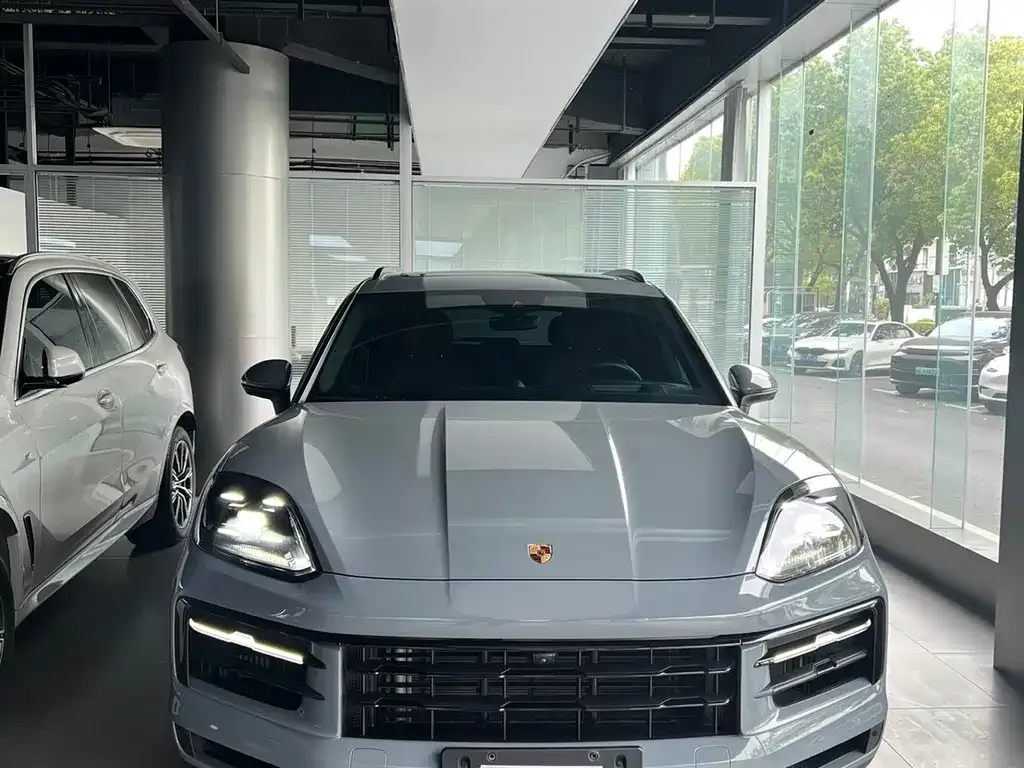 Porsche Cayenne 2024 из CN, фото 1