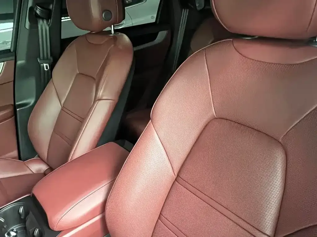 Porsche Cayenne 2024 из CN, фото 8