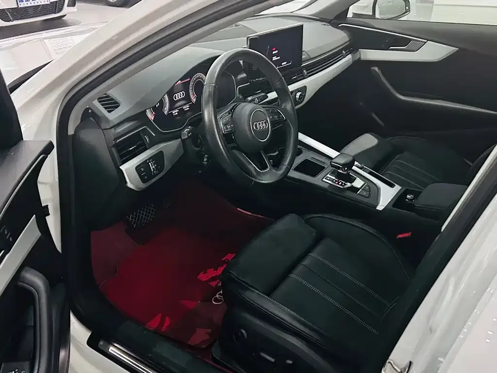 Audi A4L 2023 из CN, фото 5