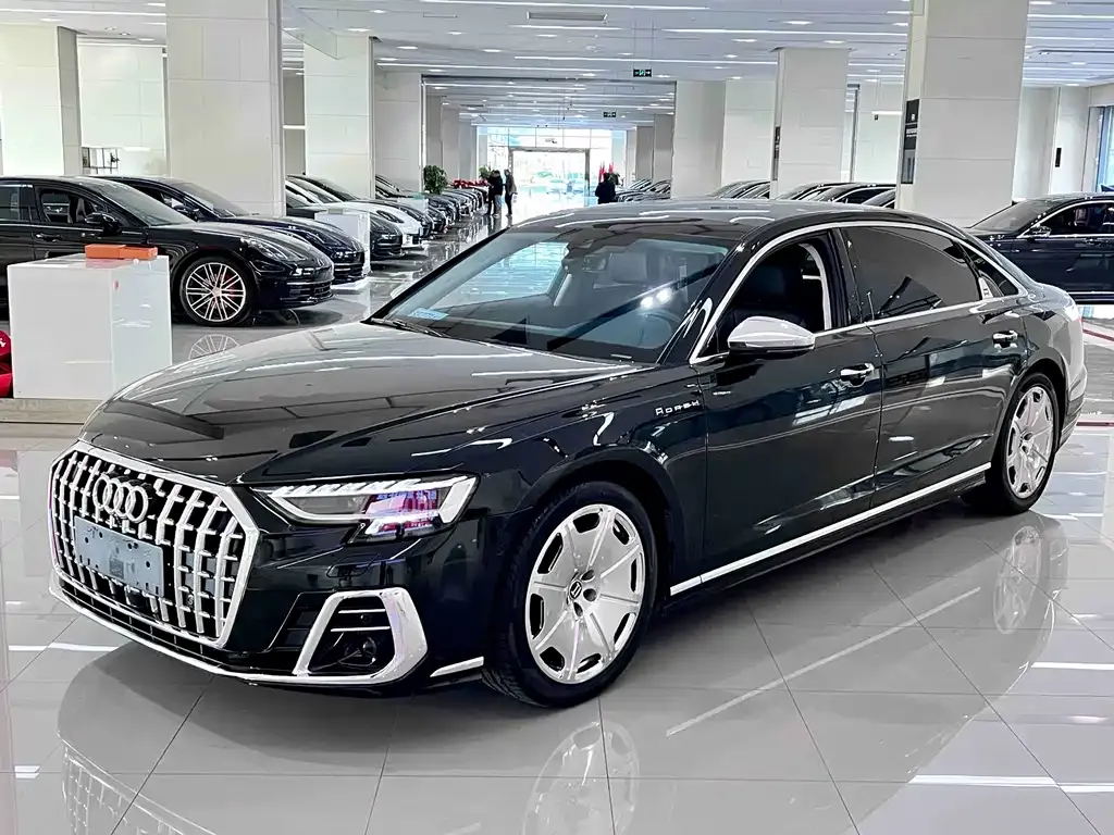 Audi A8 2023 из CN, фото 1