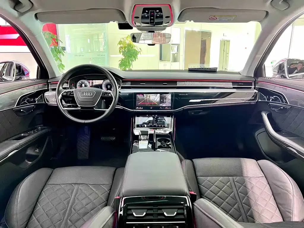 Audi A8 2023 из CN, фото 8