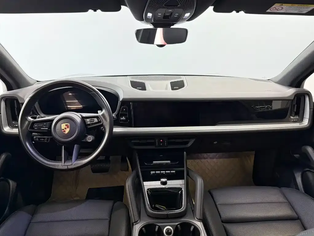 Porsche Cayenne 2024 из CN, фото 8