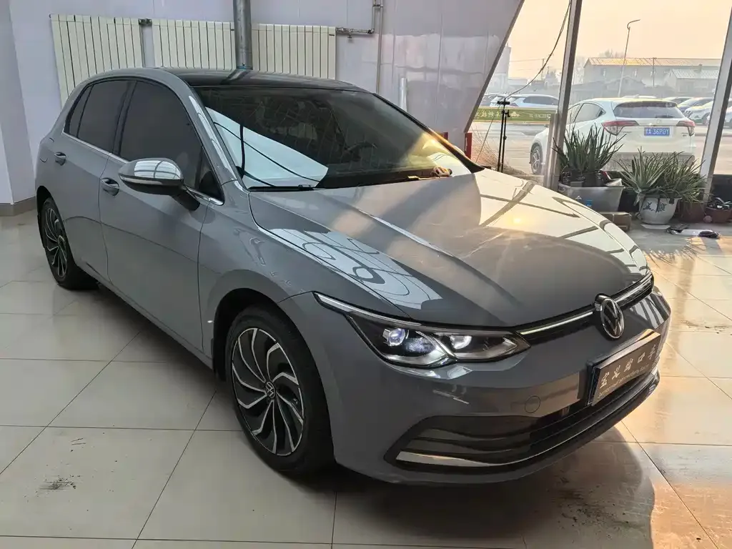 Volkswagen Golf 2021 из CN, фото 3