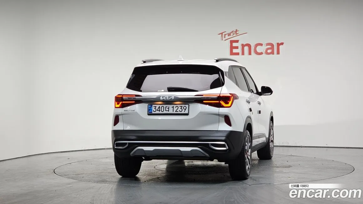 Kia Seltos 2023 из KR, фото 4