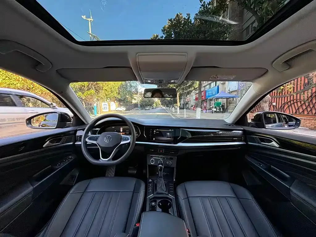 Volkswagen Passat 2024 из CN, фото 10