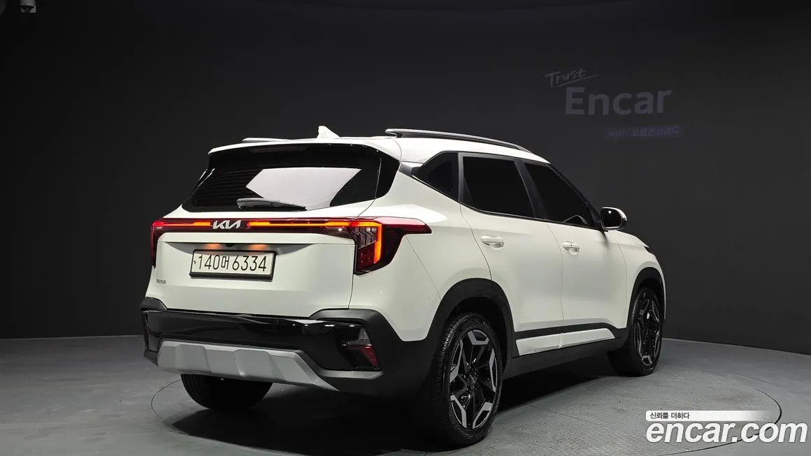 Kia Seltos 2024 из KR, фото 2