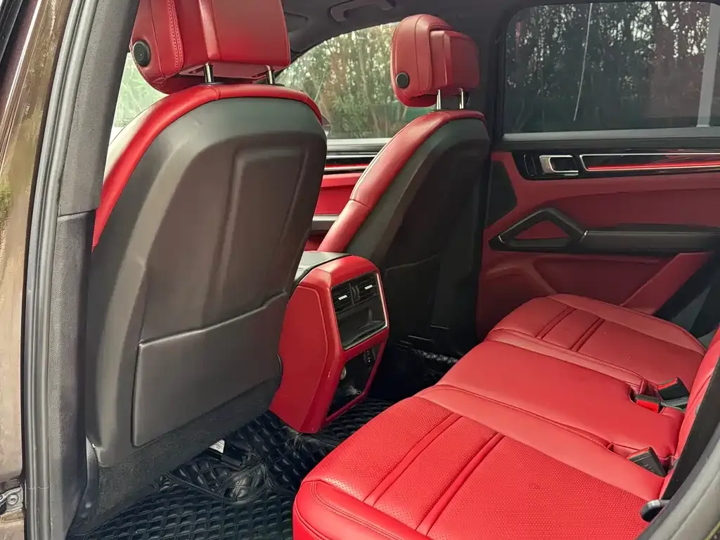 Porsche Cayenne 2021 из CN, фото 6