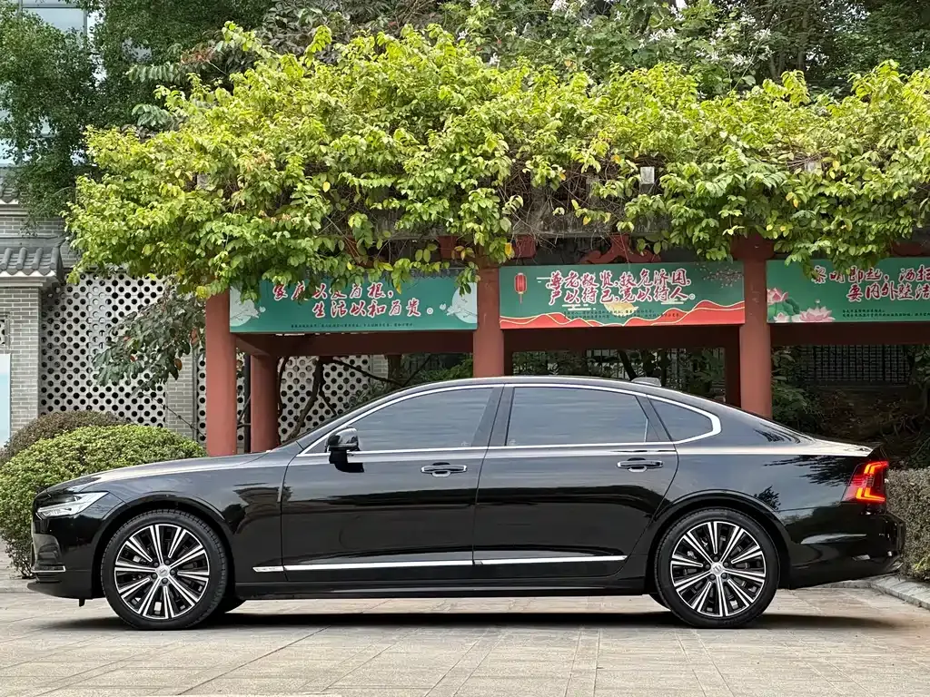 Volvo S90 2022 из CN, фото 10