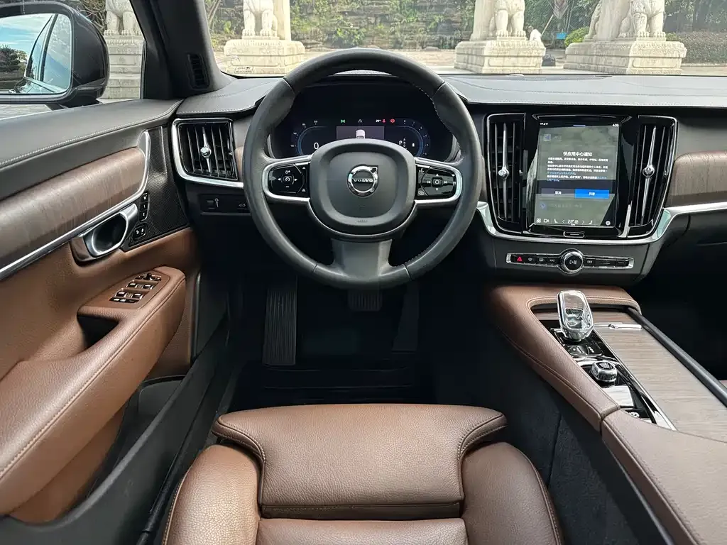 Volvo S90 2022 из CN, фото 6