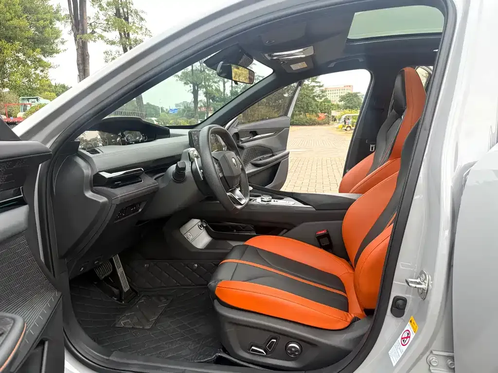 Changan UNI-V 2024 из CN, фото 10