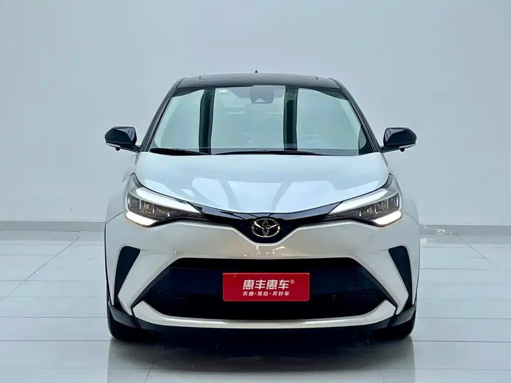 Toyota C-HR 2022 из CN, фото 2