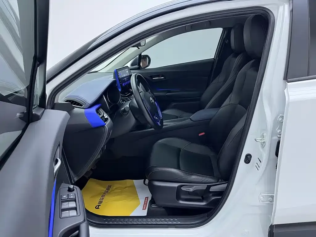 Toyota C-HR 2022 из CN, фото 5