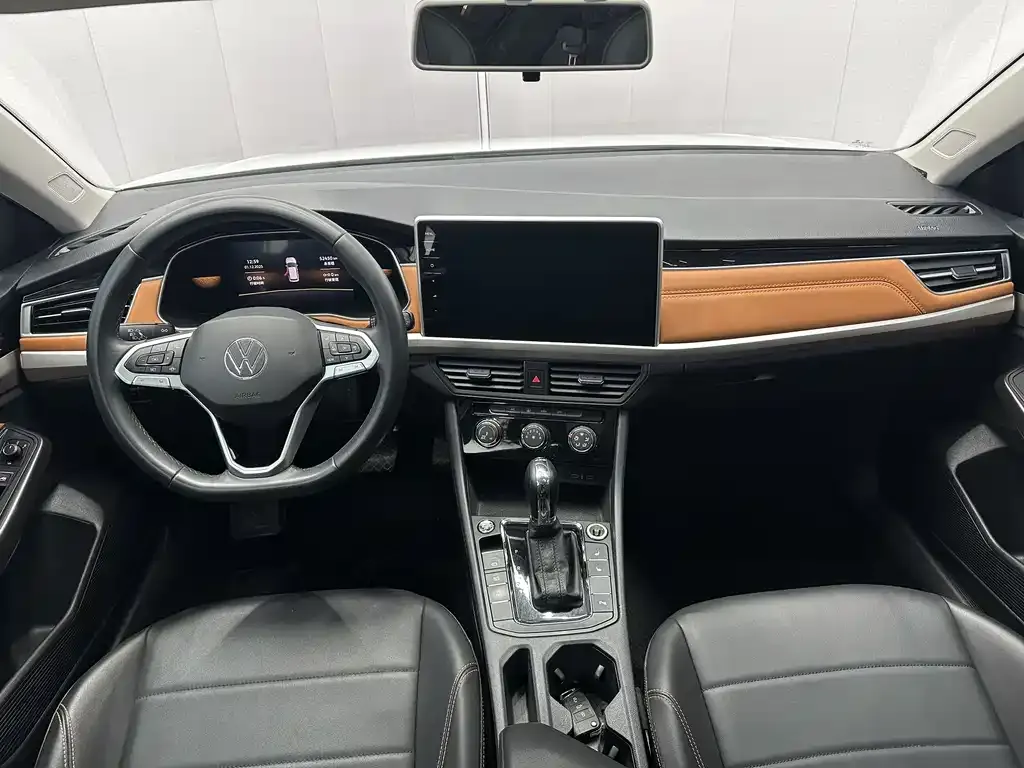 Volkswagen Bora 2022 из CN, фото 6