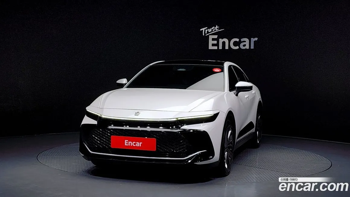 Toyota Crown 2023 из KR, фото 3