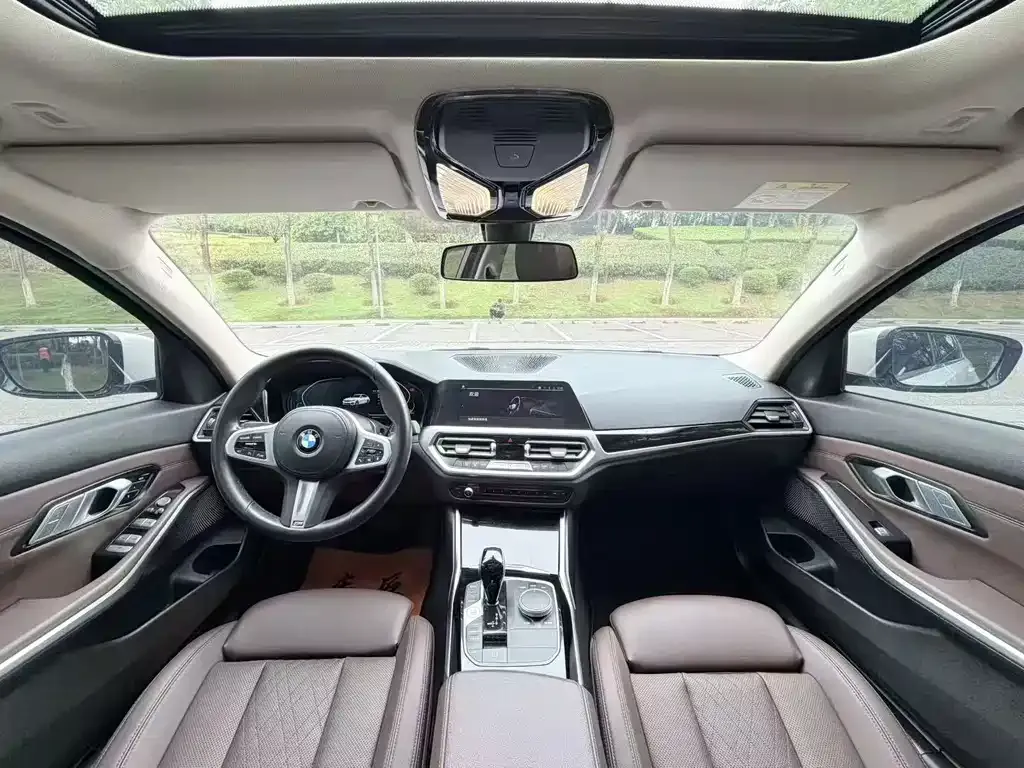 BMW 3 Series 2022 из CN, фото 7
