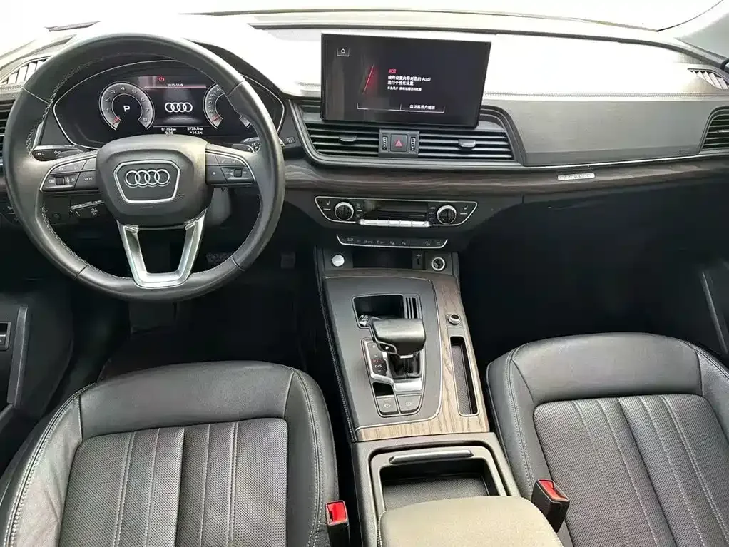 Audi Q5L 2022 из CN, фото 10