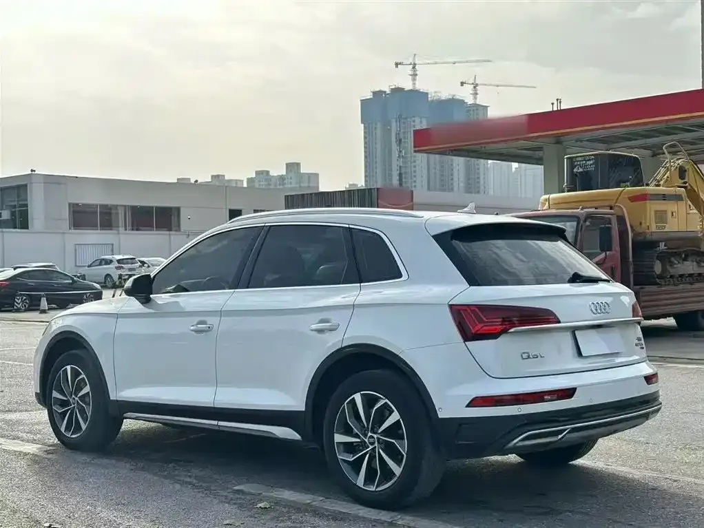 Audi Q5L 2022 из CN, фото 5