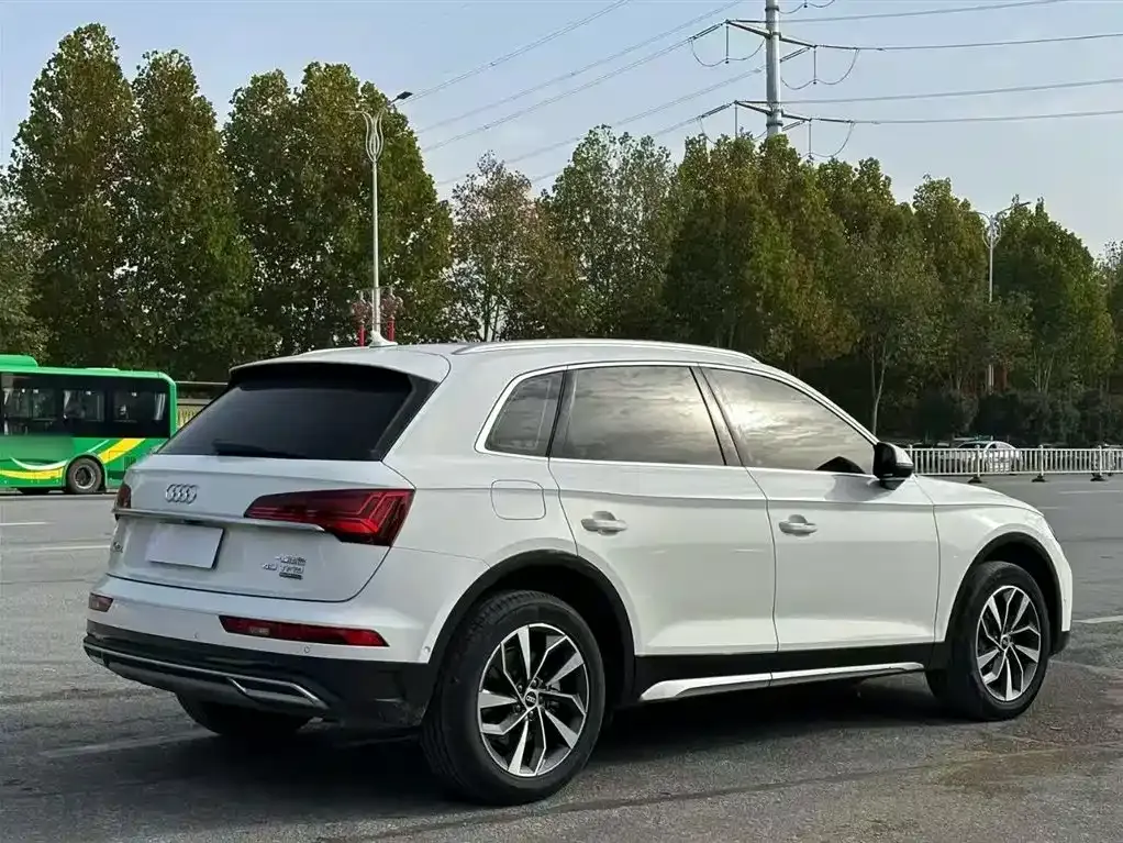 Audi Q5L 2022 из CN, фото 7