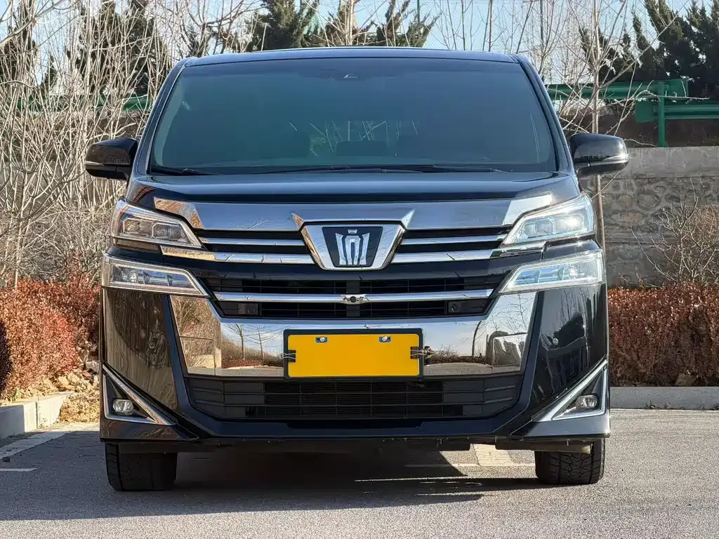 Toyota Vellfire 2022 из CN, фото 2