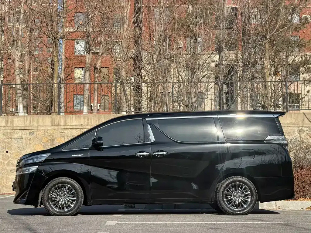 Toyota Vellfire 2022 из CN, фото 3