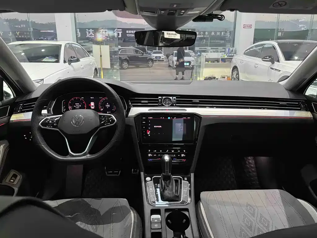 Volkswagen Magotan 2024 из CN, фото 9