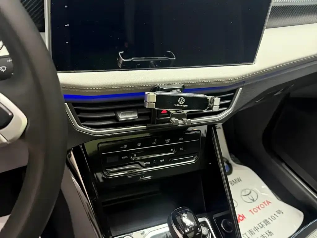 Volkswagen GTE PHEV 2022 из CN, фото 5