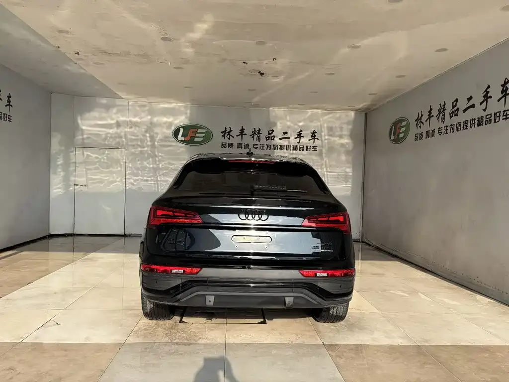 Audi Q5L Sportback 2023 из CN, фото 7