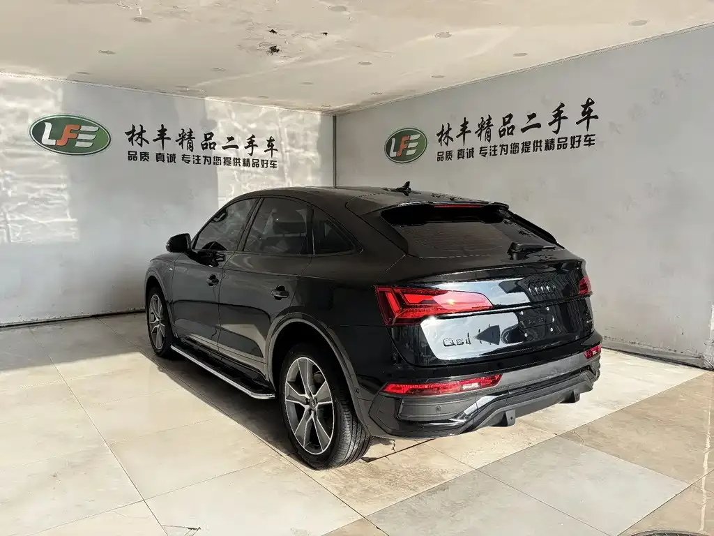 Audi Q5L Sportback 2023 из CN, фото 8
