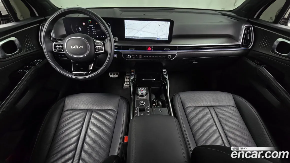 Kia Sorento — фото 7