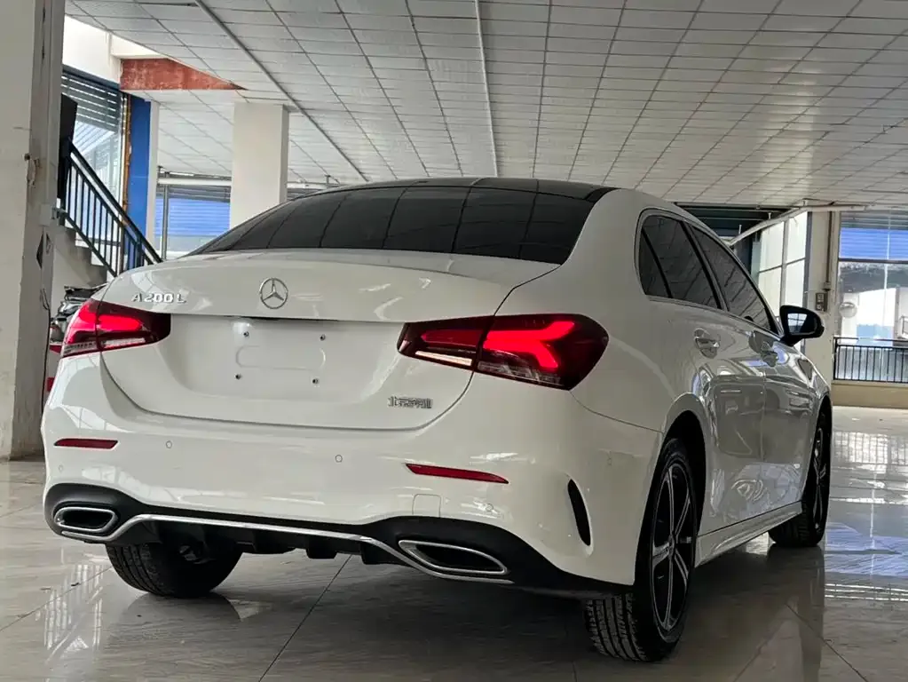 Mercedes-Benz A-Class 2023 из CN, фото 10