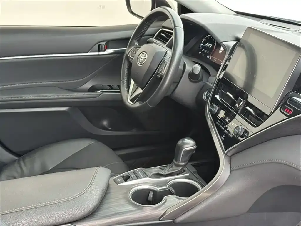Toyota Camry 2022 из CN, фото 10