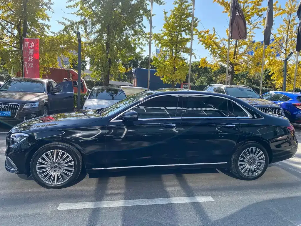 Mercedes-Benz E-Class 2022 из CN, фото 6
