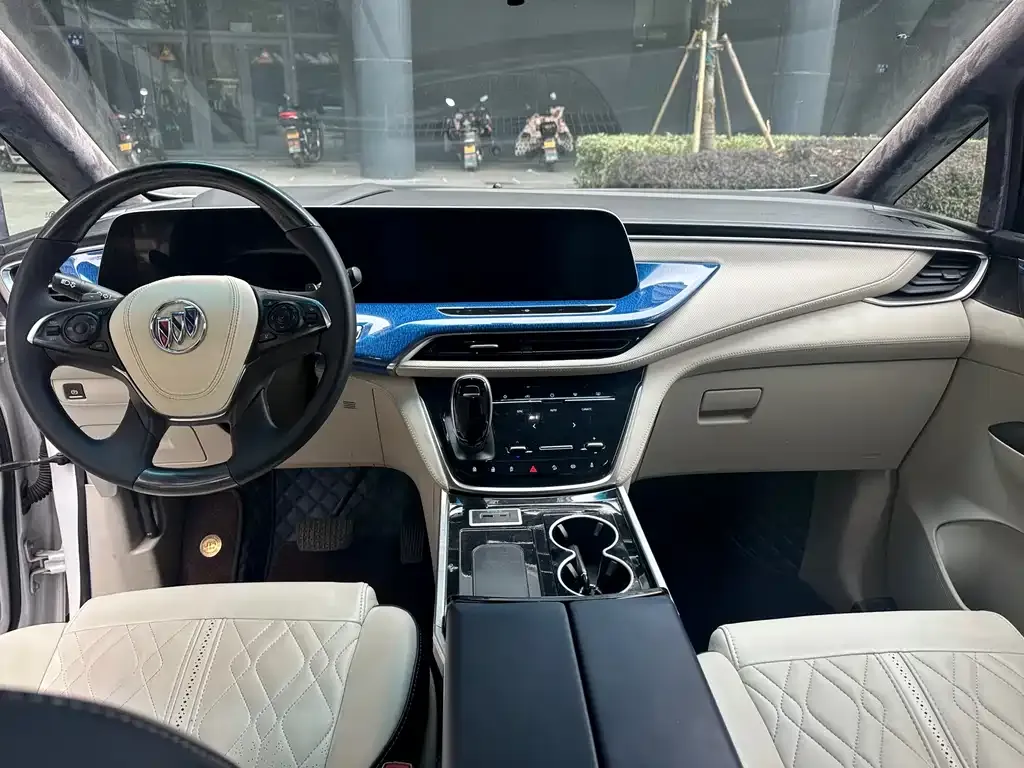 Buick GL8 2021 из CN, фото 3