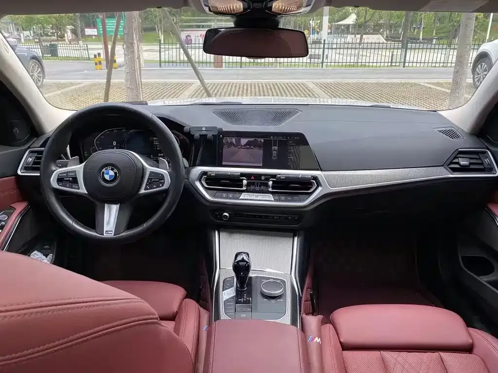 BMW 3 Series 2022 из CN, фото 4