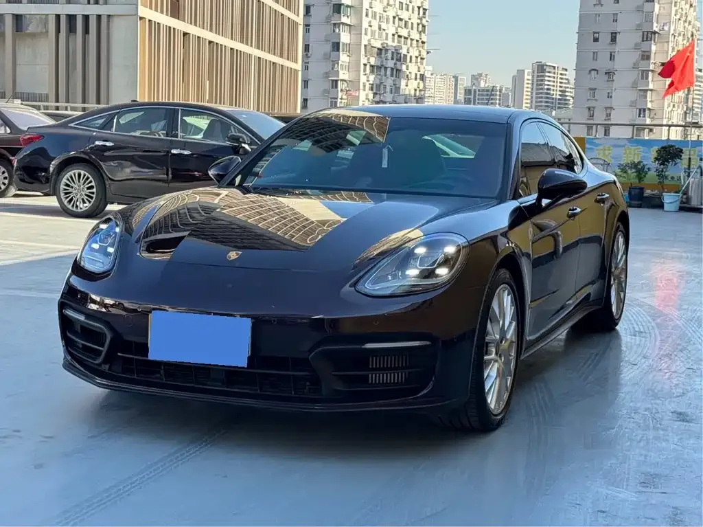 Porsche Panamera 2022 из CN, фото 1