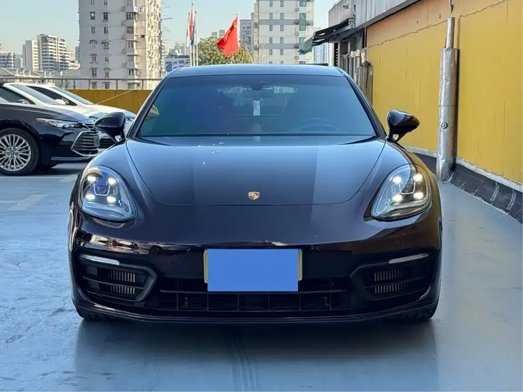 Porsche Panamera 2022 из CN, фото 2