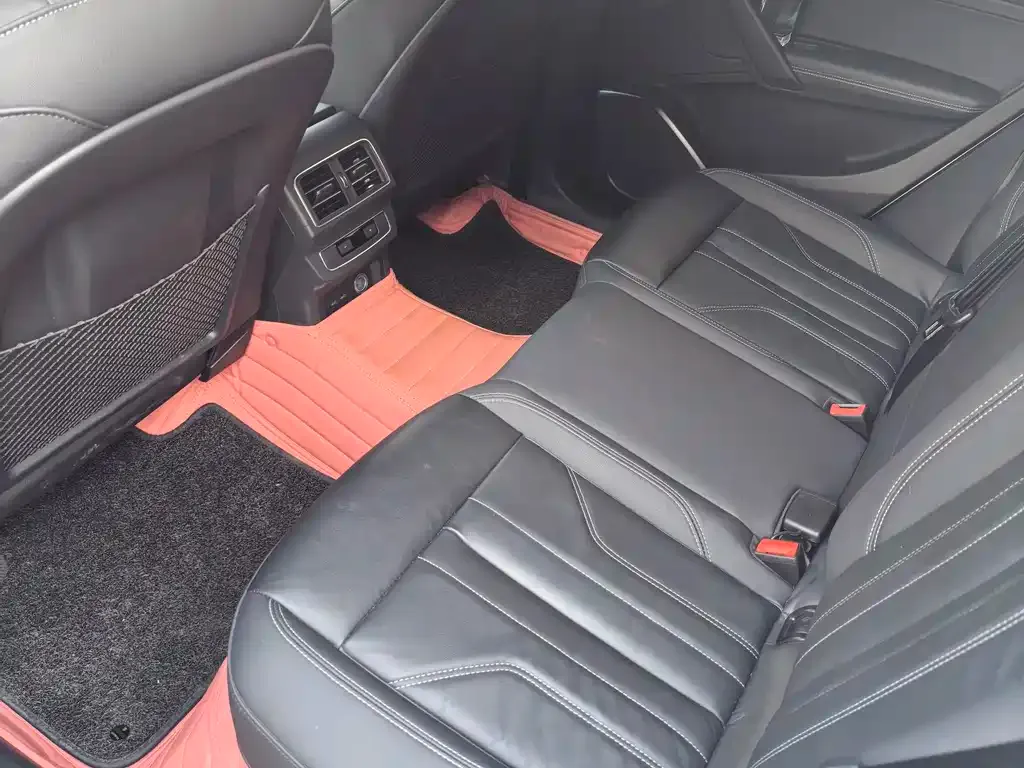 Audi Q5L 2023 из CN, фото 7