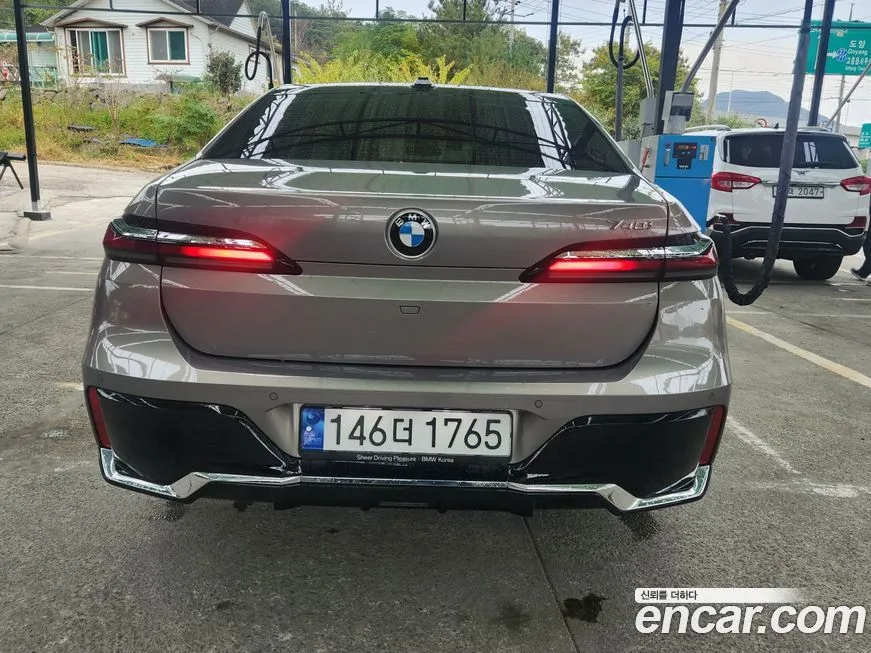 BMW 7-Series 2023 из KR, фото 4