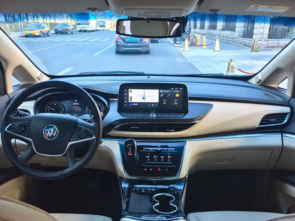 Buick GL8 2023 из CN, фото 4