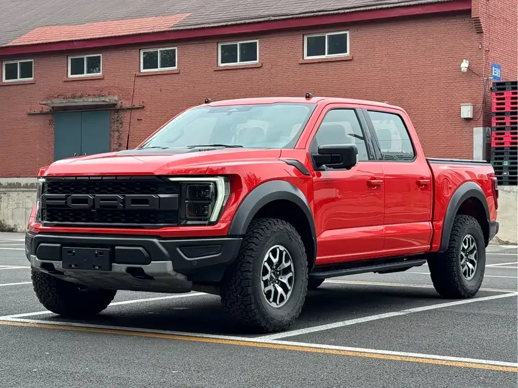 Ford F-150 Raptor — фото 1