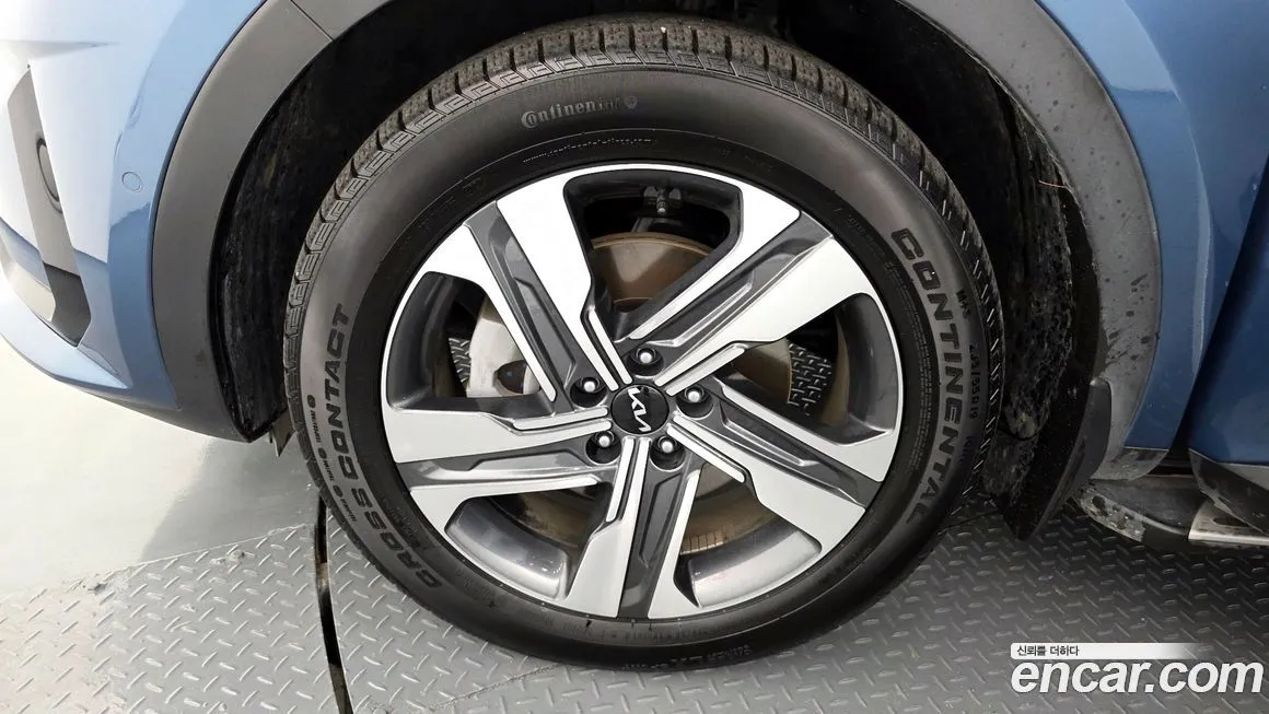 Kia Sorento — фото 5