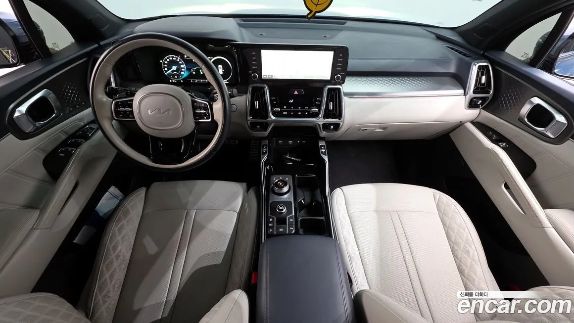 Kia Sorento — фото 7