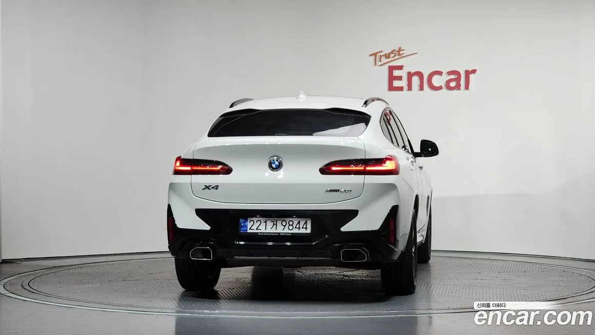 BMW X4 2023 из KR, фото 4