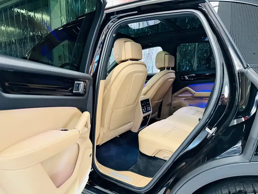 Porsche Cayenne 2022 из CN, фото 8
