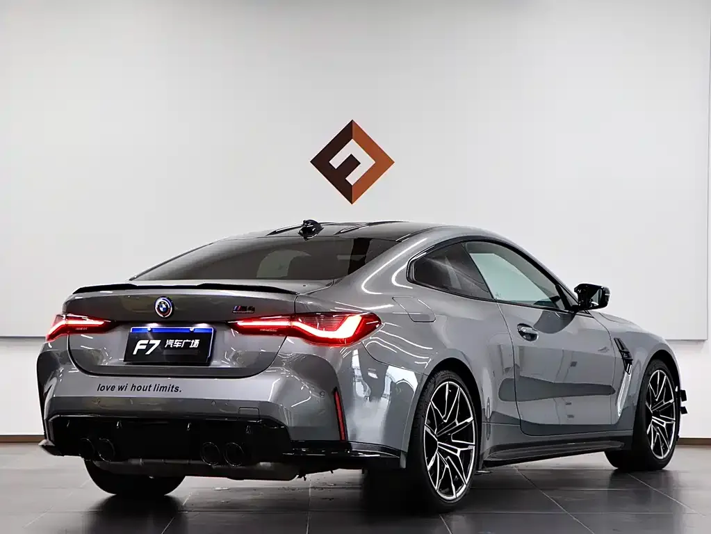 BMW M4 2023 из CN, фото 6