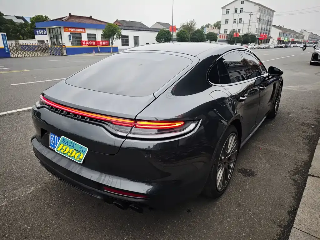 Porsche Panamera 2023 из CN, фото 3