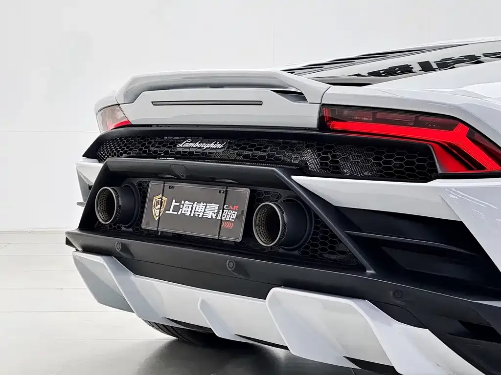 Lamborghini Huracan 2023 из CN, фото 9