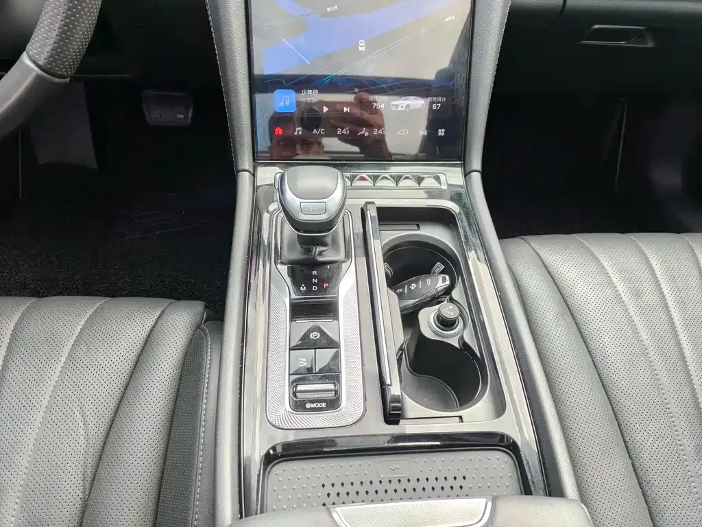 Hongqi H5 2023 из CN, фото 10
