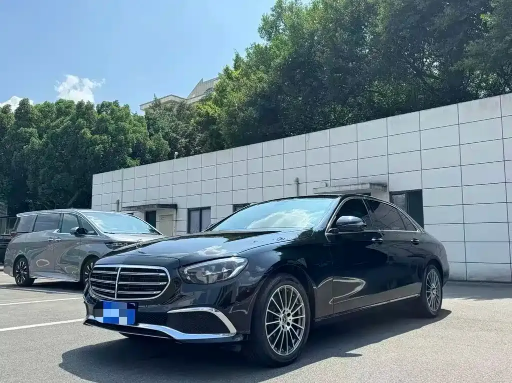 Mercedes-Benz E-Class 2023 из CN, фото 2